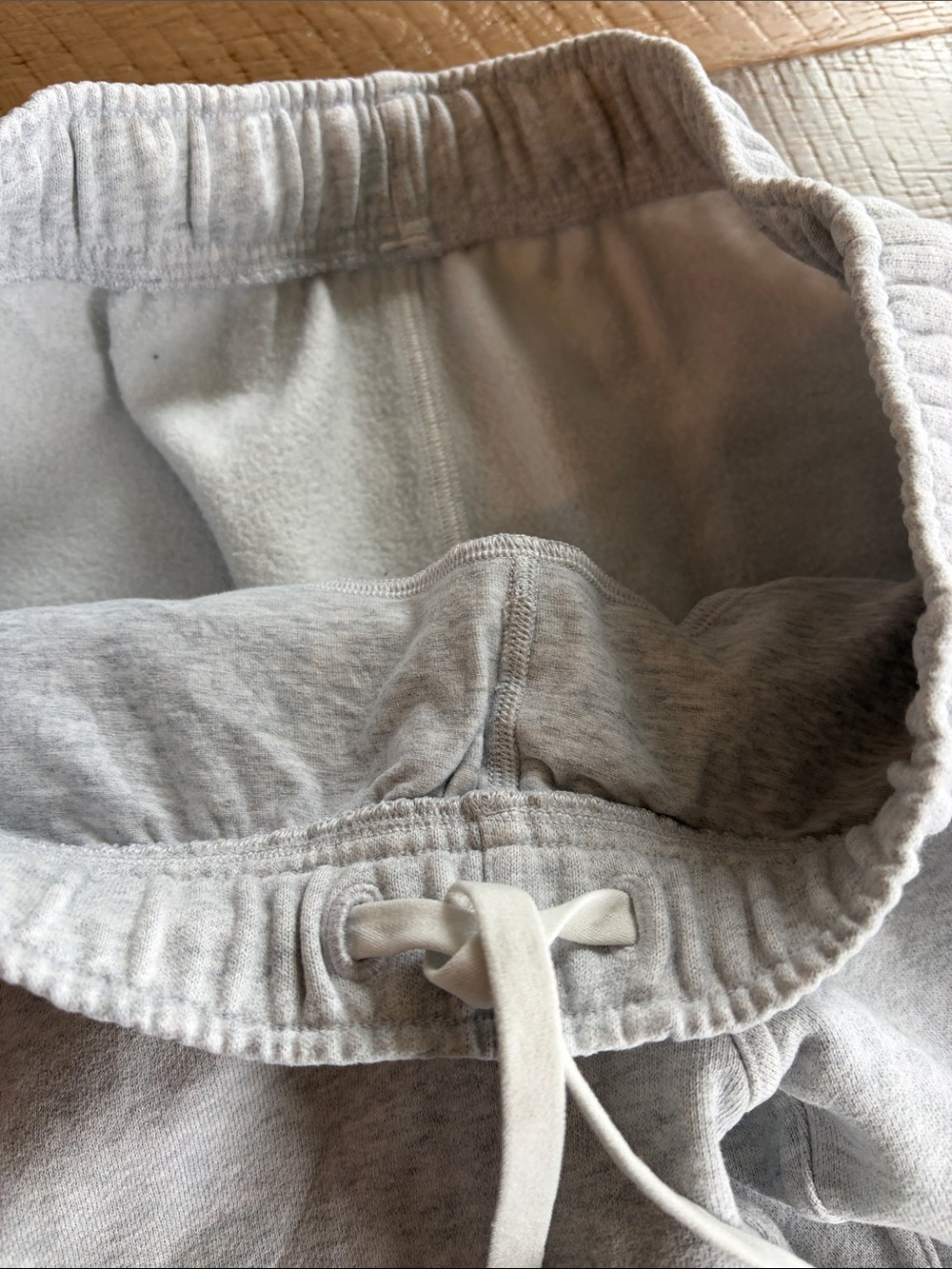 Lululemon Scuba mid-rise oversized Jogger Tall - Picture 3 of 7